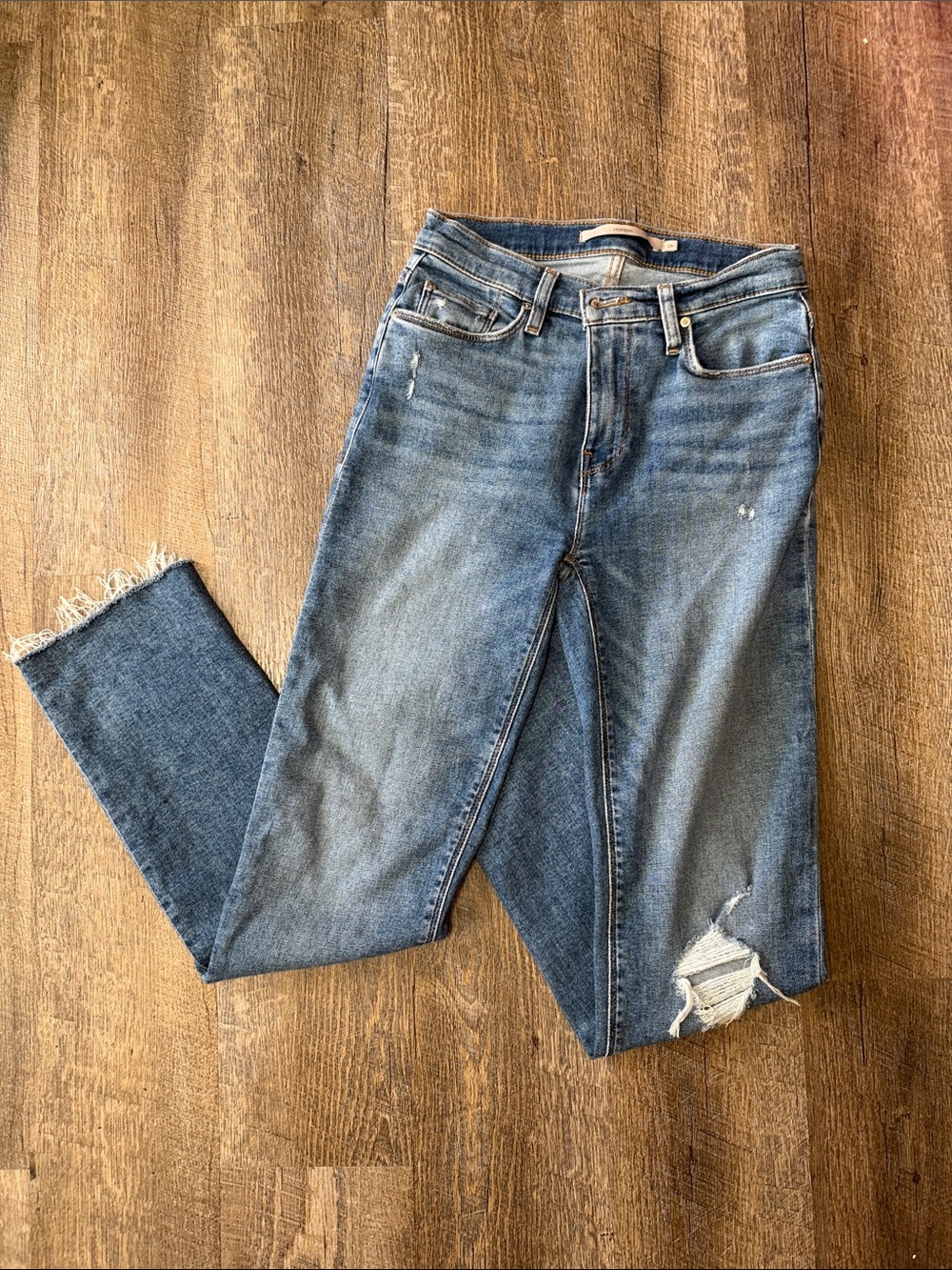Hudson Jeans Women's Medium Blue Distressed Skinny Jeans